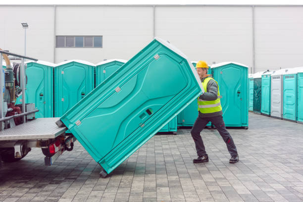 Best Portable bathroom rental  in Chuluota, FL